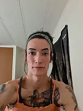 MaitressePomme3 online show from 11/23/25, 02:33