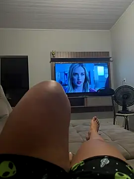 Cavalamisteriosa online show from 11/17/25, 02:28