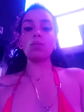 Moon Beautifull online show from 11/18/25, 03:56