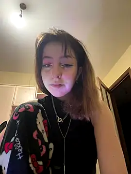 Anoraaa8A online show from 11/26/25, 09:49