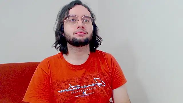 Snapshot of eren_jaeger2000 chatting on 03/03/26, 03:45 eren jaeger2000 online show from 03/03/26, 03:45