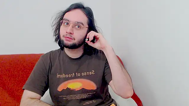 Snapshot of eren_jaeger2000 chatting on 03/05/26, 03:35 eren jaeger2000 online show from 03/05/26, 03:35