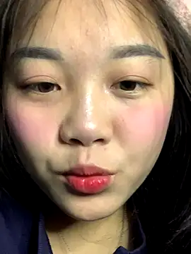 Baa-bee22 online show from 12/16/25, 01:43