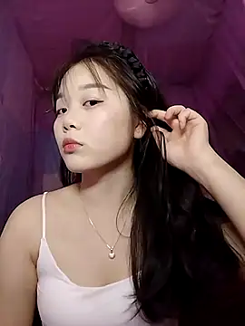 Baa-bee22 online show from 04/22/26, 06:05