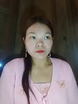 yu-zhen online show from 11/30/25, 04:38