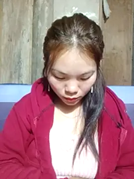 Snapshot of yu-zhen chatting on 01/17/26, 10:57 yu-zhen online show from 01/17/26, 10:57