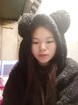 Snapshot of yu-zhen chatting on 02/04/26, 03:07 yu-zhen online show from 02/04/26, 03:07