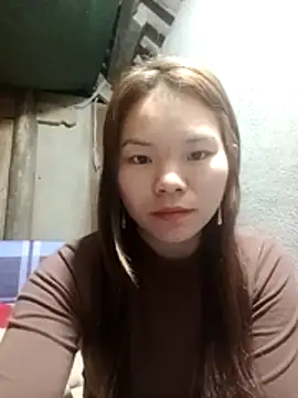 Snapshot of yu-zhen chatting on 02/05/26, 11:04 yu-zhen online show from 02/05/26, 11:04