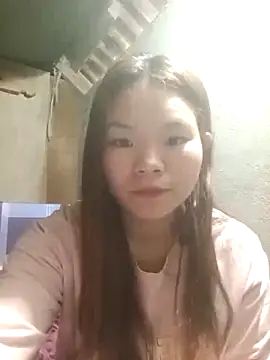 Snapshot of yu-zhen chatting on 02/23/26, 05:05 yu-zhen online show from 02/23/26, 05:05