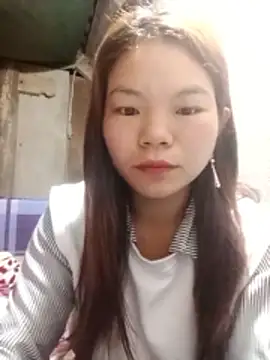 Snapshot of yu-zhen chatting on 03/07/26, 09:56 yu-zhen online show from 03/07/26, 09:56