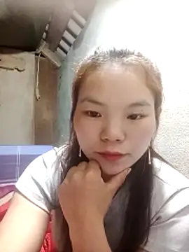 Snapshot of yu-zhen chatting on 03/11/26, 02:56 yu-zhen online show from 03/11/26, 02:56