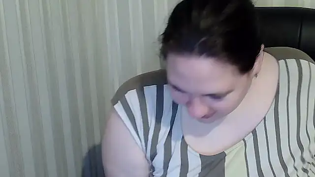 Snapshot of XXXHotcatXXXsss chatting on 11/17/25, 08:36 XXXHotcatXXXsss online show from 11/17/25, 08:36