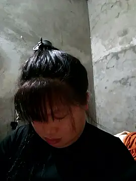 Snapshot of Ava-120 chatting on 01/18/26, 02:10 Ava-120 online show from 01/18/26, 02:10