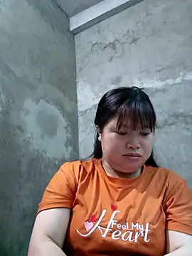 Snapshot of Ava-120 chatting on 02/09/26, 01:09 Ava-120 online show from 02/09/26, 01:09