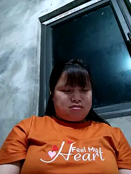 Snapshot of Ava-120 chatting on 02/09/26, 01:15 Ava-120 online show from 02/09/26, 01:15