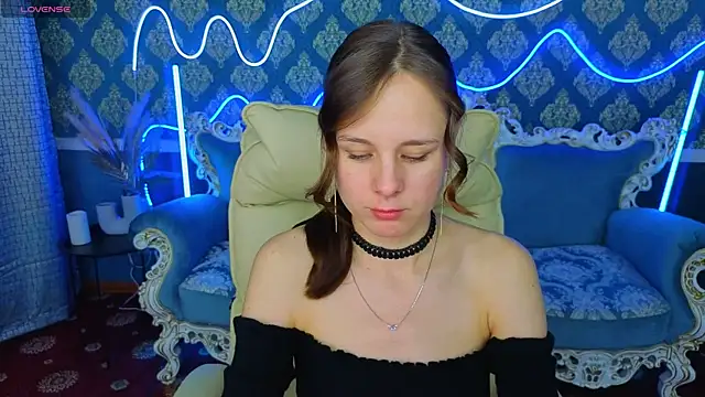 KarolinaSky online show from 11/18/25, 06:40