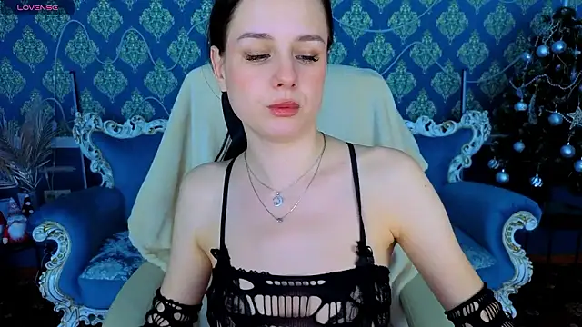 KarolinaSky online show from 01/16/26, 01:48