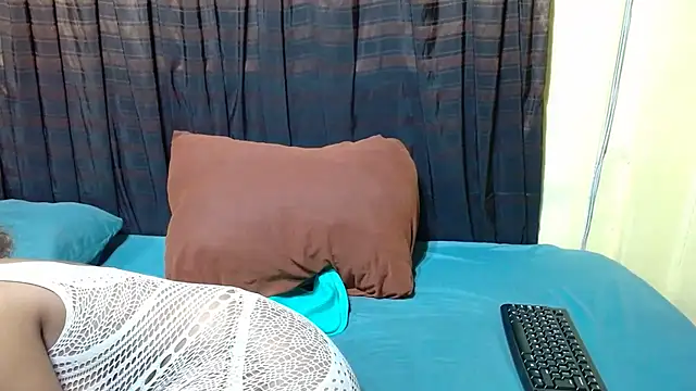 HotSexyCindy online show from 05/25/26, 04:18