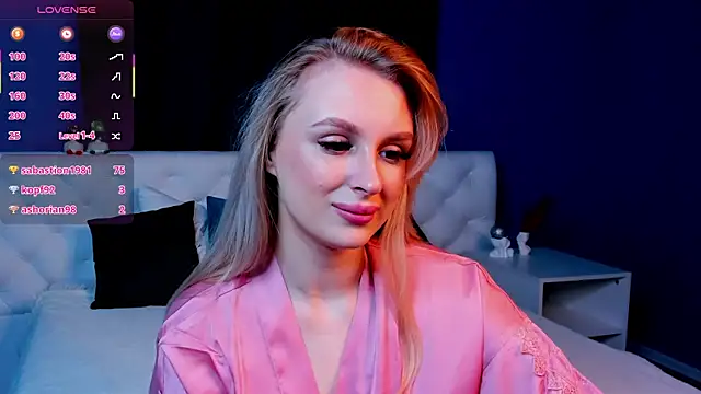 KiraRuiz online show from 02/17/26, 10:27