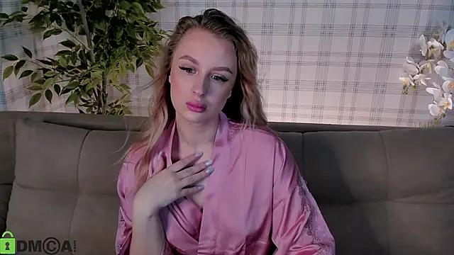 KiraRuiz online show from 02/26/26, 01:15