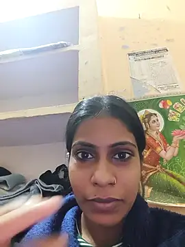 Snapshot of Anupriya89 chatting on 11/17/25, 03:18 Anupriya89 online show from 11/17/25, 03:18
