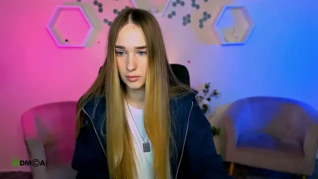  kellykitten  online show from 11/19/25, 10:48