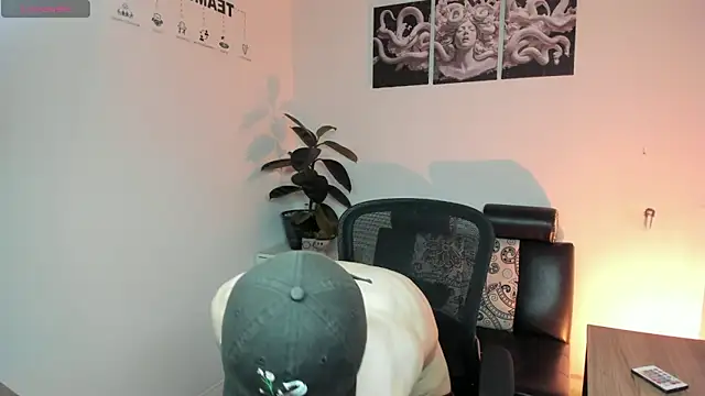 James Adams 01 online show from 12/19/25, 12:45