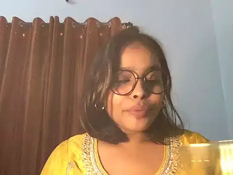 raveena hot online show from 01/09/26, 12:41