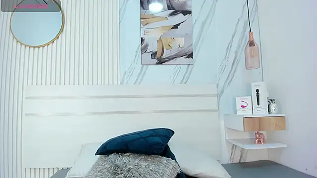 Afro Luna online show from 11/28/25, 11:57