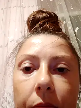 Snapshot of NataaSharm chatting on 11/17/25, 07:08 NataaSharm online show from 11/17/25, 07:08