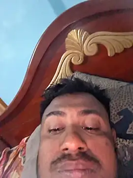 Snapshot of Kissme12- chatting on 12/03/25, 11:36 Kissme12- online show from 12/03/25, 11:36