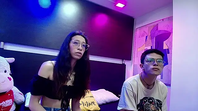 Lianna and Jean online show from 11/18/25, 12:42