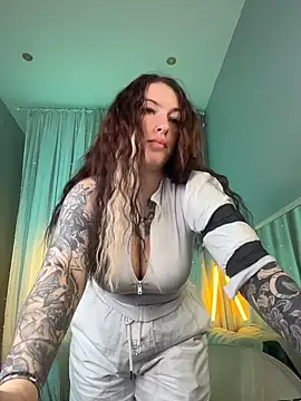 Tattitude  online show from 06/02/26, 06:59