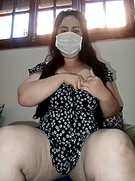 fati35flou online show from 04/01/26, 03:53