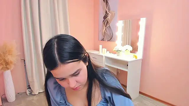 Snapshot of MeliaMelchiori chatting on 11/21/25, 09:30 MeliaMelchiori online show from 11/21/25, 09:30