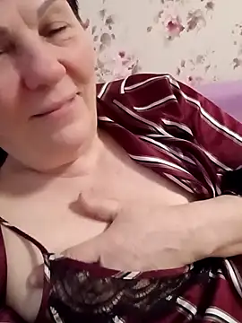 OliviaaSkyy online show from 02/07/26, 05:33