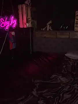 Shy-Ivy online show from 04/02/26, 09:56