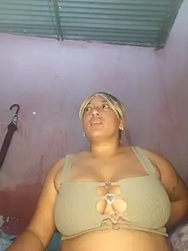 Snapshot of Fat_Dirty_Nasty chatting on 02/14/26, 01:19 Fat Dirty Nasty online show from 02/14/26, 01:19