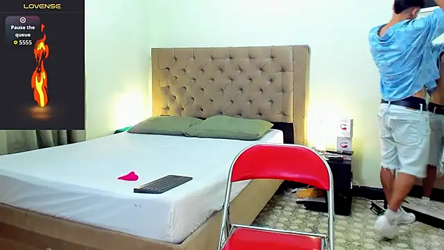 blorelopez online show from 01/14/26, 02:23