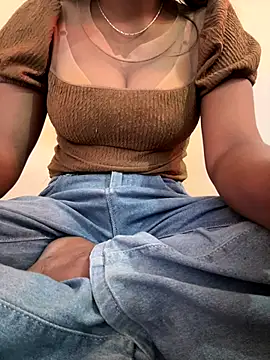 Snapshot of kabitaKumari1 chatting on 12/17/25, 08:20 kabitaKumari1 online show from 12/17/25, 08:20