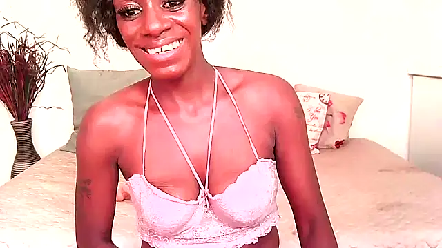 BrunetteNaomi8 online show from 03/09/26, 12:09