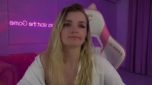 AnnyRaii online show from 03/02/26, 07:15