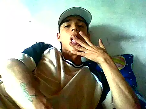 Snapshot of teoo_11 chatting on 02/07/26, 06:11 teoo 11 online show from 02/07/26, 06:11