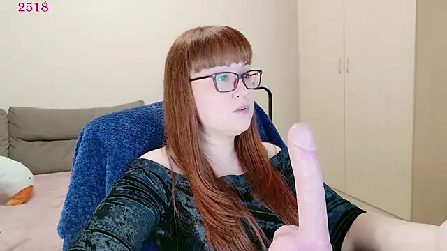 Foxy-lady online show from 04/19/26, 06:32