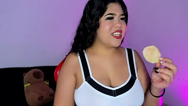 Amanda Mooree online show from 12/05/25, 10:35