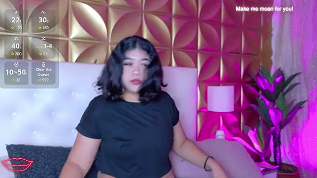 Amanda Mooree online show from 04/11/26, 04:06