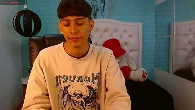 DraxBlade09 online show from 02/26/26, 02:05