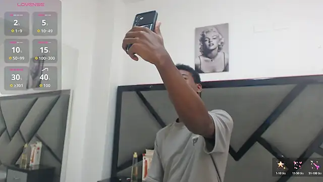 NoahJhonson69 online show from 12/04/25, 06:49