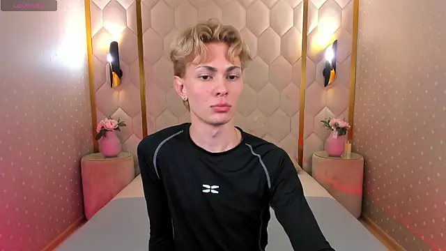 Even Vrot online show from 11/21/25, 07:45