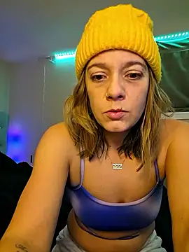 Snapshot of Drowning667 chatting on 01/13/26, 08:47 Drowning667 online show from 01/13/26, 08:47